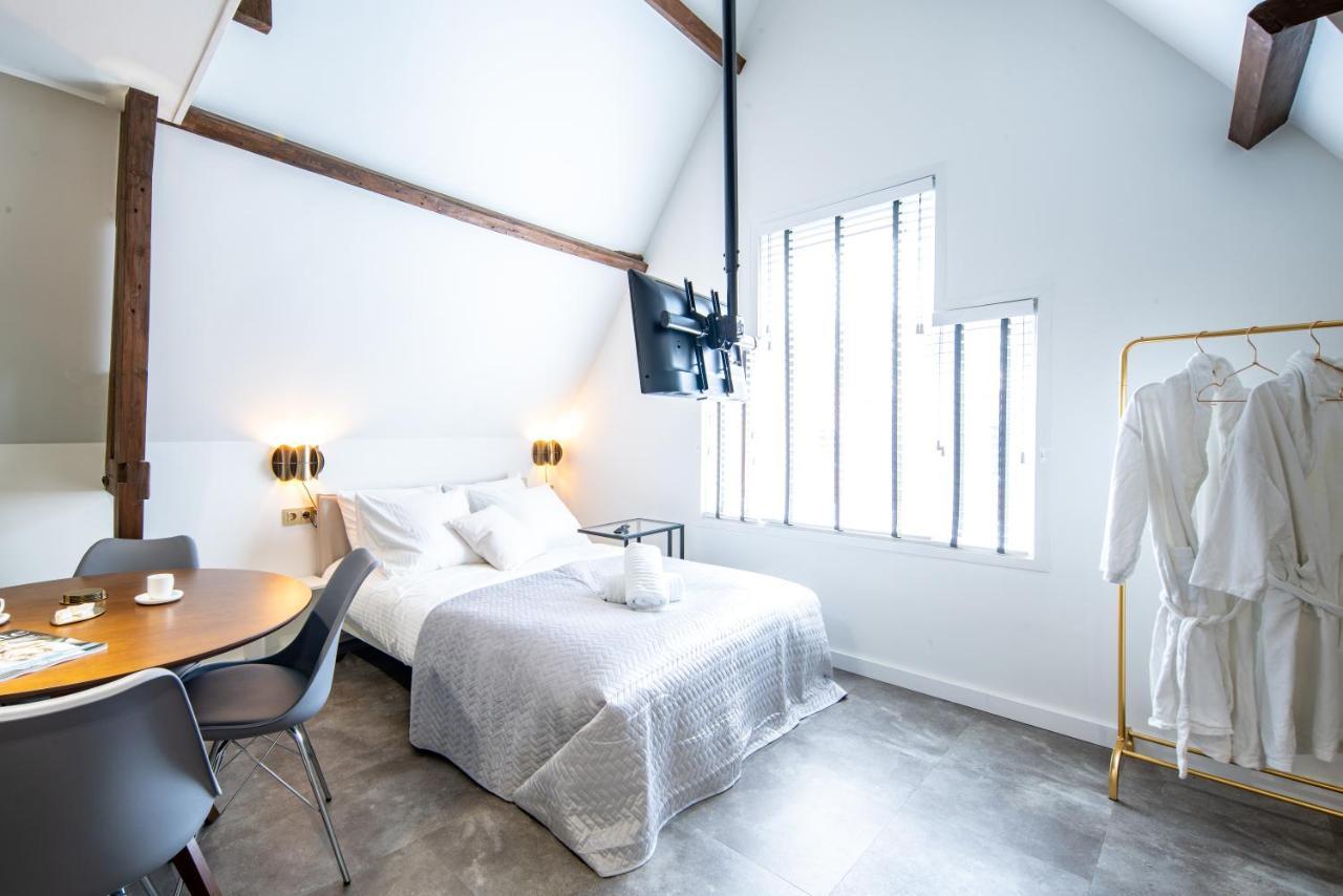 New Family Penthouse 7Min From Rotterdam Central Station Top Floor App4 Schiedam Bagian luar foto